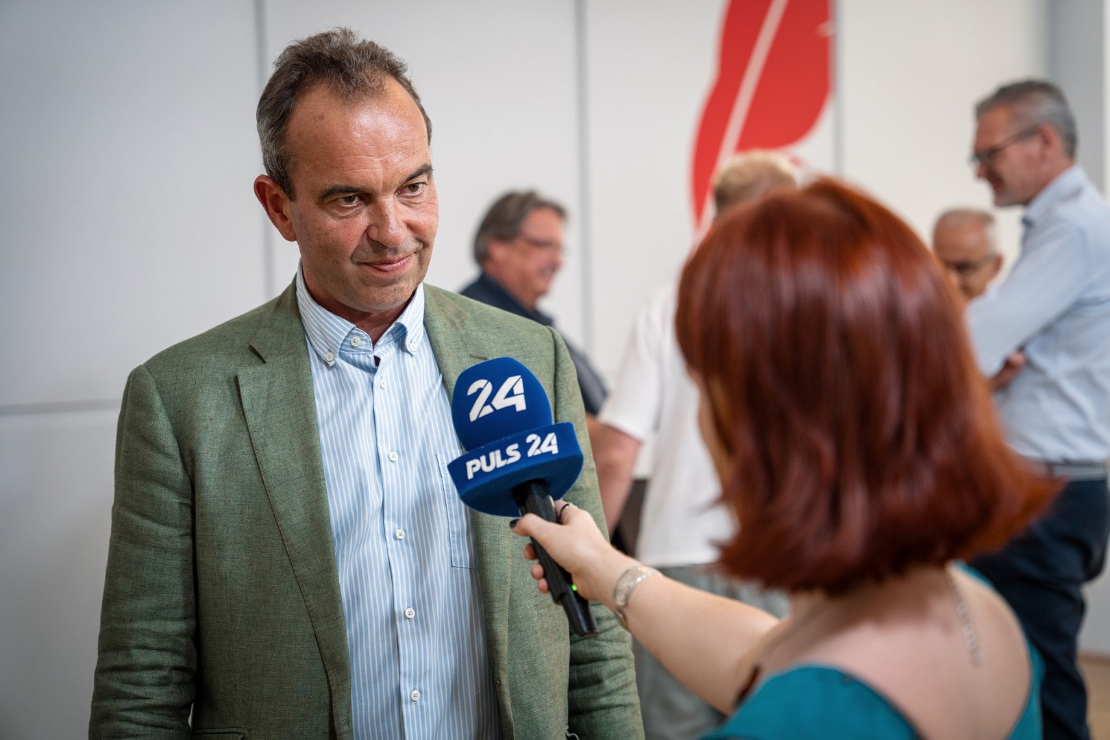 Thermische Sanierung schützt vor Hitze und sichert Arbeitsplätze
